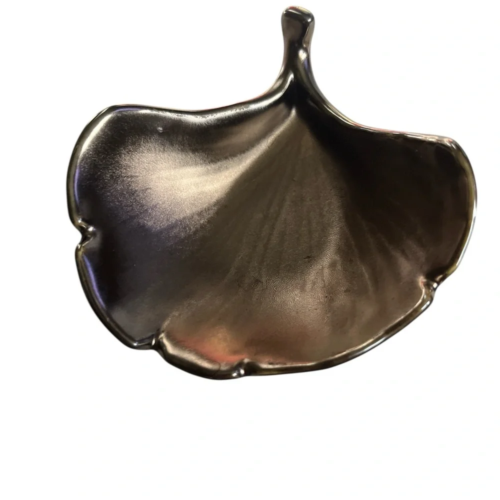 Crate&Barrel set of 3 gingko leaf trays